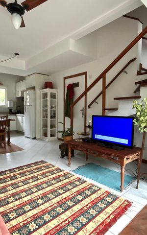 Casa de condomínio para alugar com 114m², 3 quartos e 2 vagas Casa de condomínio para alugar com 114m², 3 quartos e 2 vagasSala