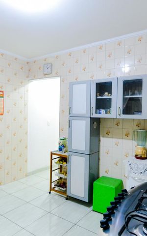 Casa à venda com 140m², 4 quartos e 1 vagaCozinha