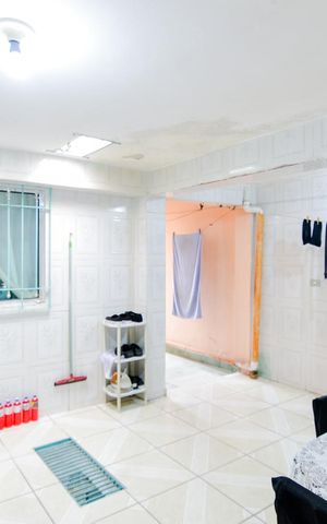 Casa à venda com 140m², 4 quartos e 1 vagaÁrea de Serviço