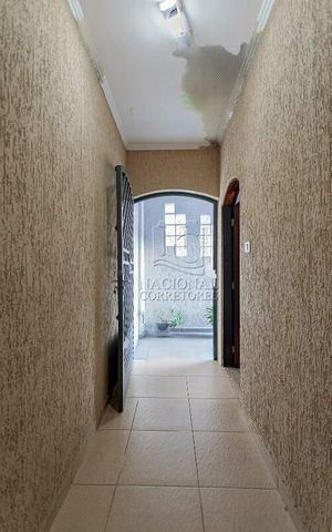 Casa à venda com 239m², 4 quartos e 5 vagas