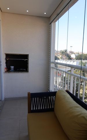 Apartamento para alugar com 61m², 2 quartos e 1 vagaVaranda