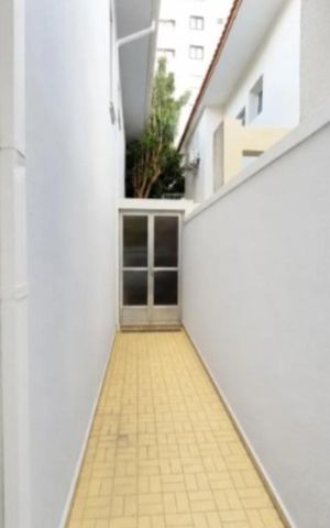 Casa à venda com 230m², 3 quartos e 2 vagasÁrea externa