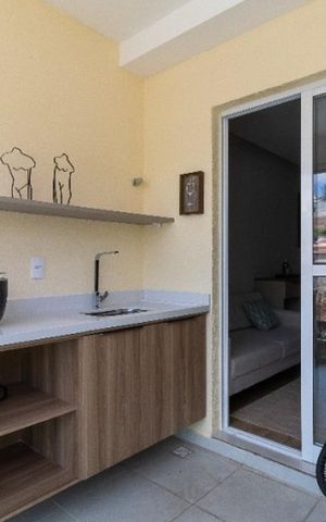 Apartamento à venda com 58m², 2 quartos e 1 vaga Apartamento à venda com 58m², 2 quartos e 1 vagaVaranda