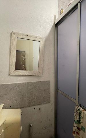 Apartamento à venda com 42m², 2 quartos e 1 vaga Apartamento à venda com 42m², 2 quartos e 1 vagaBanheiro