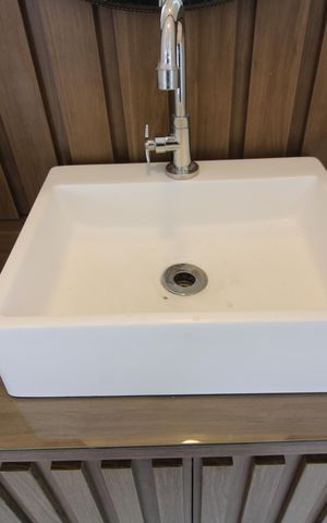 Apartamento para alugar com 46m², 2 quartos e sem vagaPia banheiro