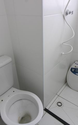 Apartamento para alugar com 46m², 2 quartos e sem vagaBanheiro