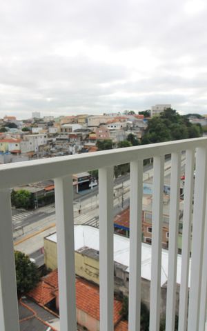 Apartamento para alugar com 46m², 2 quartos e sem vagaVaranda