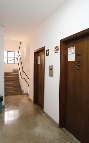 Studio à venda com 40m², 1 quarto e sem vagaELEVADOR
