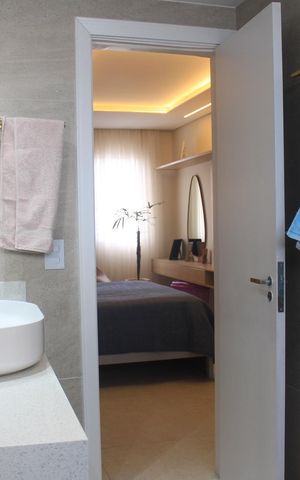 Apartamento à venda com 142m², 3 quartos e 2 vagasBanheiro da Suíte