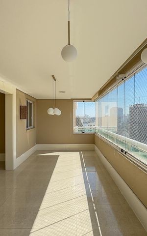 Apartamento à venda com 147m², 3 quartos e 3 vagasSacada