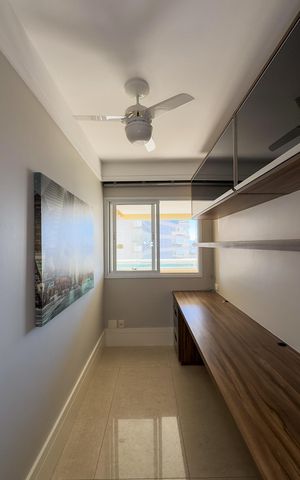 Apartamento à venda com 147m², 3 quartos e 3 vagasEscritório