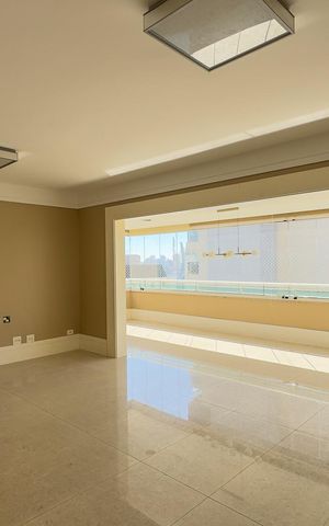 Apartamento à venda com 147m², 3 quartos e 3 vagasSala