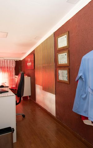 Apartamento à venda com 162m², 3 quartos e 4 vagas Apartamento à venda com 162m², 3 quartos e 4 vagasCorredor