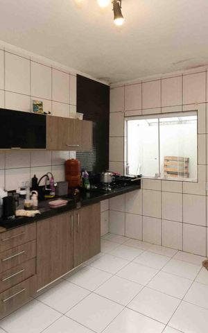 Casa à venda com 500m², 3 quartos e 3 vagas Casa à venda com 500m², 3 quartos e 3 vagasCozinha