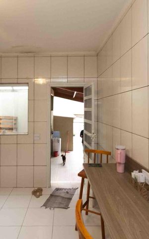 Casa à venda com 500m², 3 quartos e 3 vagas Casa à venda com 500m², 3 quartos e 3 vagasCozinha