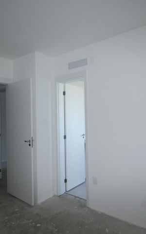 Apartamento para alugar com 152m², 3 quartos e 3 vagas Apartamento para alugar com 152m², 3 quartos e 3 vagasQuarto 2