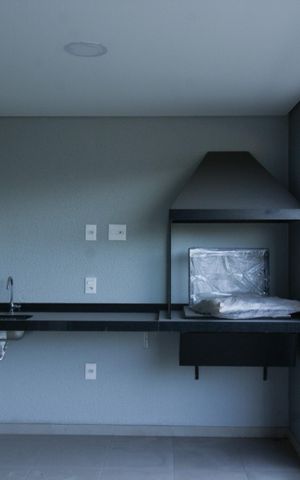 Apartamento para alugar com 152m², 3 quartos e 3 vagas Apartamento para alugar com 152m², 3 quartos e 3 vagasVaranda