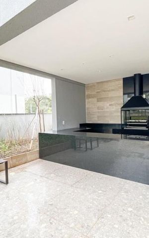Apartamento para alugar com 152m², 3 quartos e 3 vagas Apartamento para alugar com 152m², 3 quartos e 3 vagasChurrasqueira