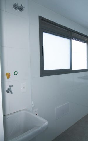 Apartamento para alugar com 152m², 3 quartos e 3 vagas Apartamento para alugar com 152m², 3 quartos e 3 vagasÁrea de Serviço