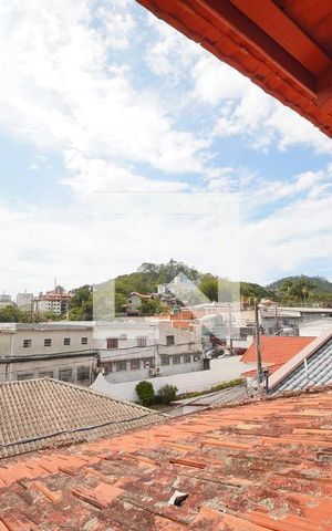 Casa para alugar com 130m², 3 quartos e 1 vaga