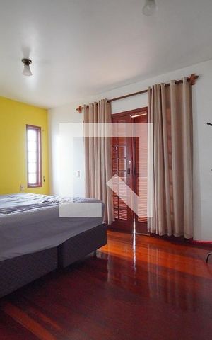 Casa para alugar com 130m², 3 quartos e 1 vaga