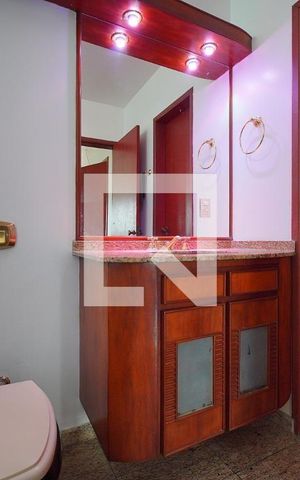 Casa para alugar com 130m², 3 quartos e 1 vaga