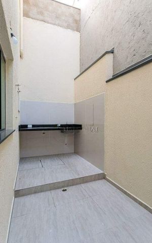 Casa à venda com 180m², 3 quartos e 2 vagas