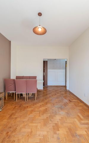 Apartamento para alugar com 114m², 3 quartos e sem vaga Apartamento para alugar com 114m², 3 quartos e sem vagaSala