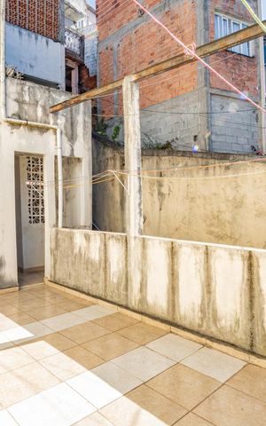 Casa para alugar com 100m², 3 quartos e sem vaga Casa para alugar com 100m², 3 quartos e sem vagaVaranda