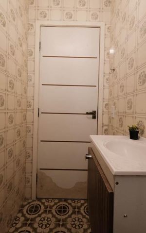 Casa à venda com 260m², 5 quartos e 6 vagasLavabo