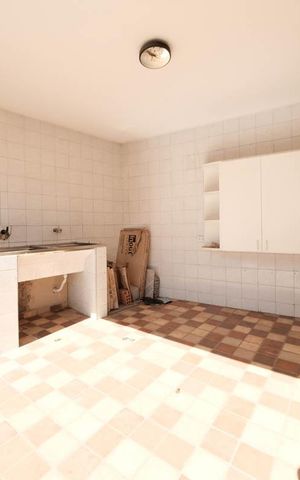 Casa à venda com 260m², 5 quartos e 6 vagasÁrea de Serviço