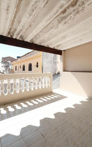 Casa à venda com 260m², 5 quartos e 6 vagasVaranda da suíte 2