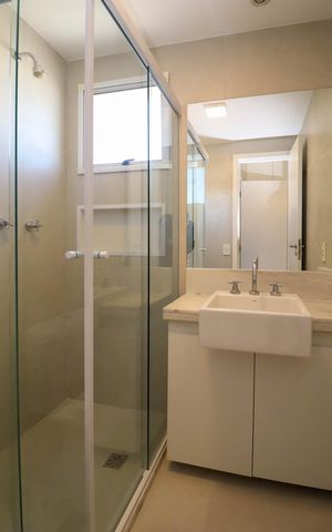 Apartamento para alugar com 98m², 2 quartos e 2 vagas Apartamento para alugar com 98m², 2 quartos e 2 vagasBanheiro Suíte 1