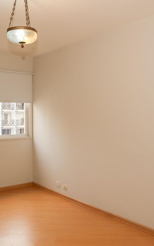 Apartamento para alugar com 116m², 3 quartos e 1 vaga Apartamento para alugar com 116m², 3 quartos e 1 vagaSuíte