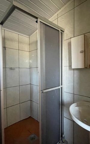 Casa para alugar com 28m², 1 quarto e 1 vaga Casa para alugar com 28m², 1 quarto e 1 vagaBanheiro