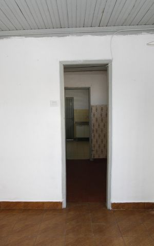 Casa para alugar com 150m², 2 quartos e sem vagaSala
