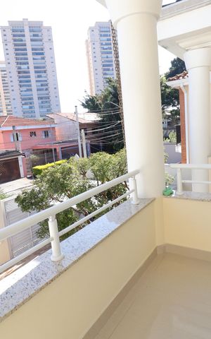 Casa à venda com 248m², 5 quartos e 3 vagasVaranda da Suíte 3