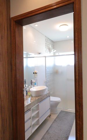 Casa à venda com 248m², 5 quartos e 3 vagasBanheiro da Suíte 3