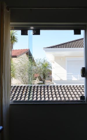 Casa à venda com 248m², 5 quartos e 3 vagasQuarto 2