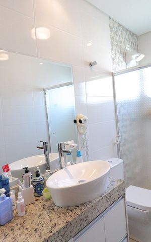 Casa à venda com 248m², 5 quartos e 3 vagasBanheiro da Suíte 3