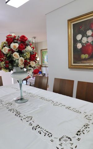 Casa à venda com 248m², 5 quartos e 3 vagasSala de jantar