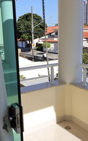 Casa à venda com 248m², 5 quartos e 3 vagasVaranda da Suíte 2