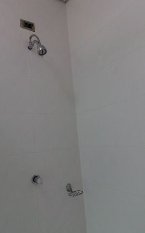 Casa à venda com 248m², 5 quartos e 3 vagasEdícula - Banheiro