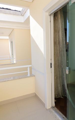Casa à venda com 248m², 5 quartos e 3 vagasVaranda da Suíte 3