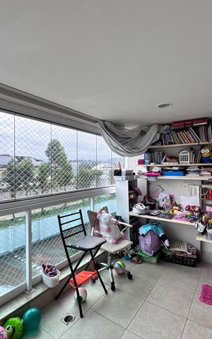 Apartamento à venda com 138m², 3 quartos e 2 vagas Apartamento à venda com 138m², 3 quartos e 2 vagasVaranda