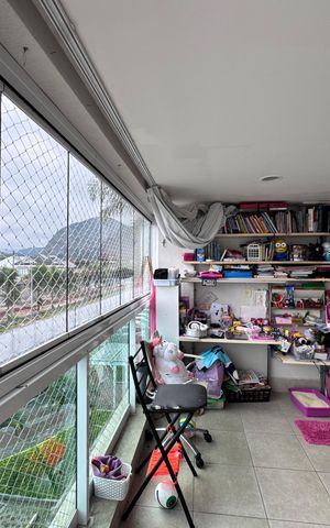 Apartamento à venda com 138m², 3 quartos e 2 vagas Apartamento à venda com 138m², 3 quartos e 2 vagasVaranda