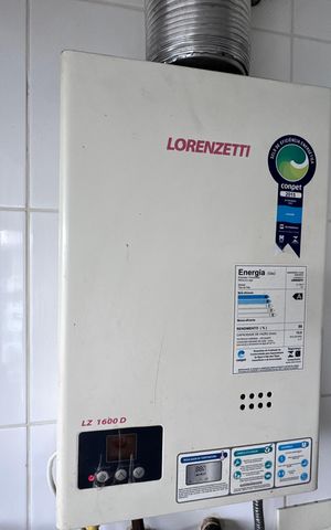 Apartamento à venda com 138m², 3 quartos e 2 vagas Apartamento à venda com 138m², 3 quartos e 2 vagasCozinha e Área de Serviço