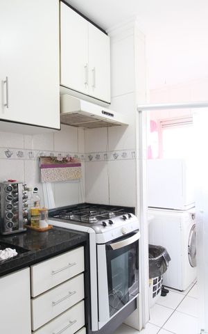 Apartamento à venda com 59m², 2 quartos e 1 vagaCozinha - Armários