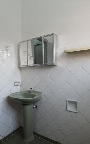 Casa de condomínio para alugar com 65m², 2 quartos e sem vagaBanheiro