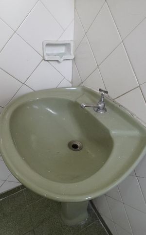 Casa de condomínio para alugar com 65m², 2 quartos e sem vagaBanheiro